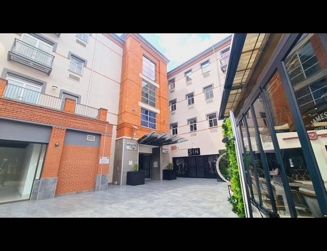 BUSINESS PROPERTY TO RENT IN MENLYN